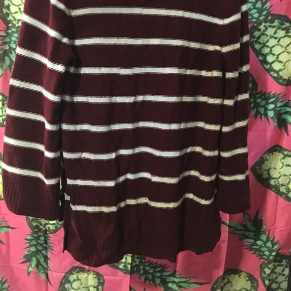 Old Navy Maroon White Striped Sweater Size L - Picture 5 of 5